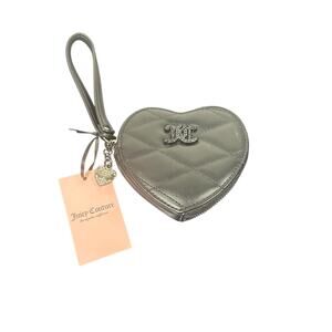 NWT Juicy Couture Women's Heart-Shaped Quilted Wristlet Wallet Silver Zip Around